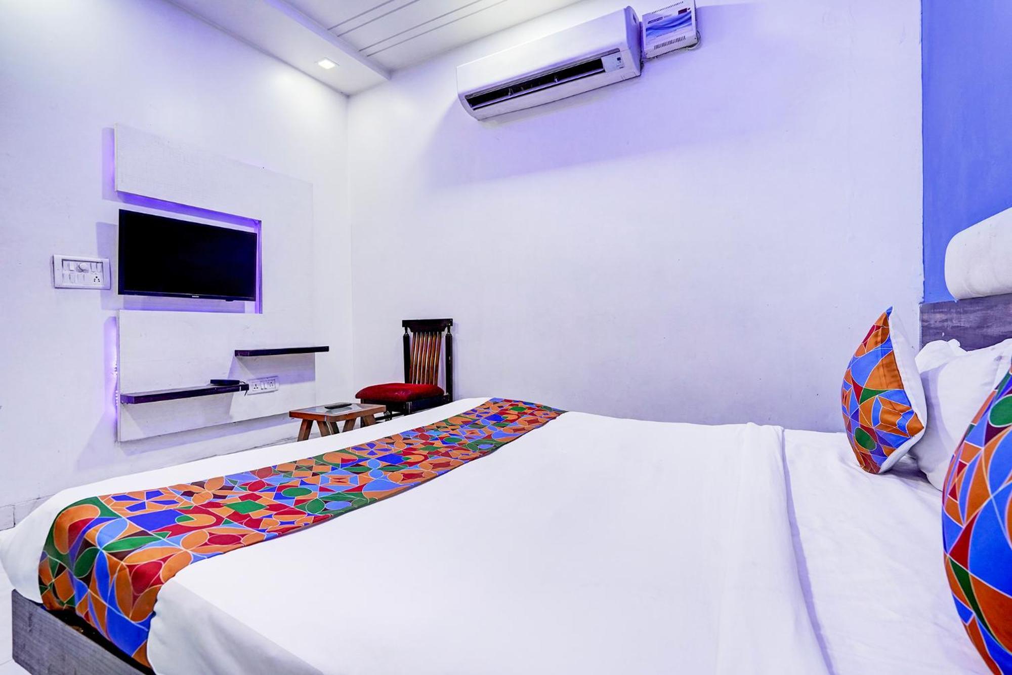 Fabhotel Season Grand Delhi Zewnętrze zdjęcie